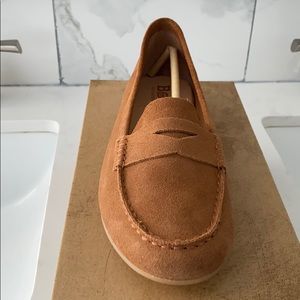 Born Shoes - Brown- Suede- Size 9